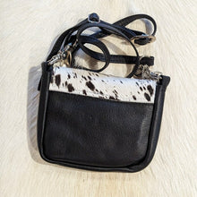 Load image into Gallery viewer, Leather Crossbody Purse